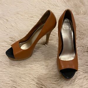 Jessica Simpson Peep Toe Heels with black and camel leather and cork detail